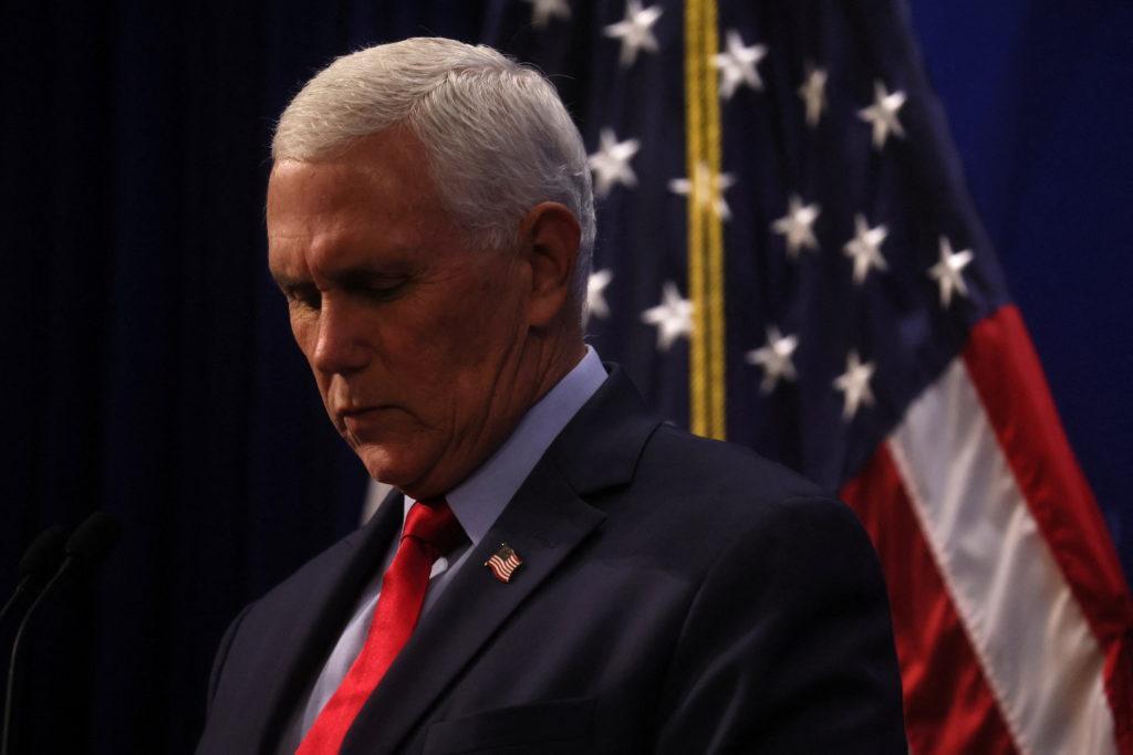 pence 1024x683 1